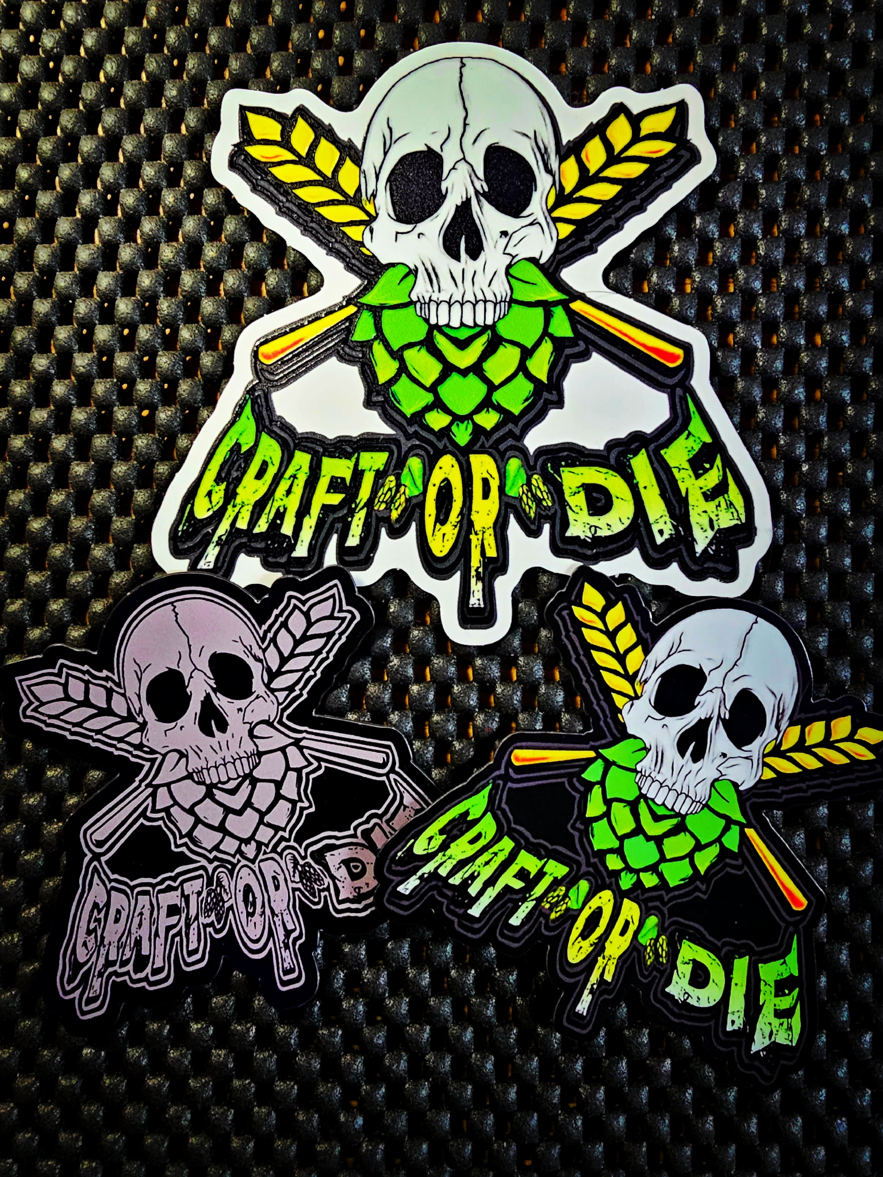CRAFT OR DIE LOGO MAG/STICKER PACK